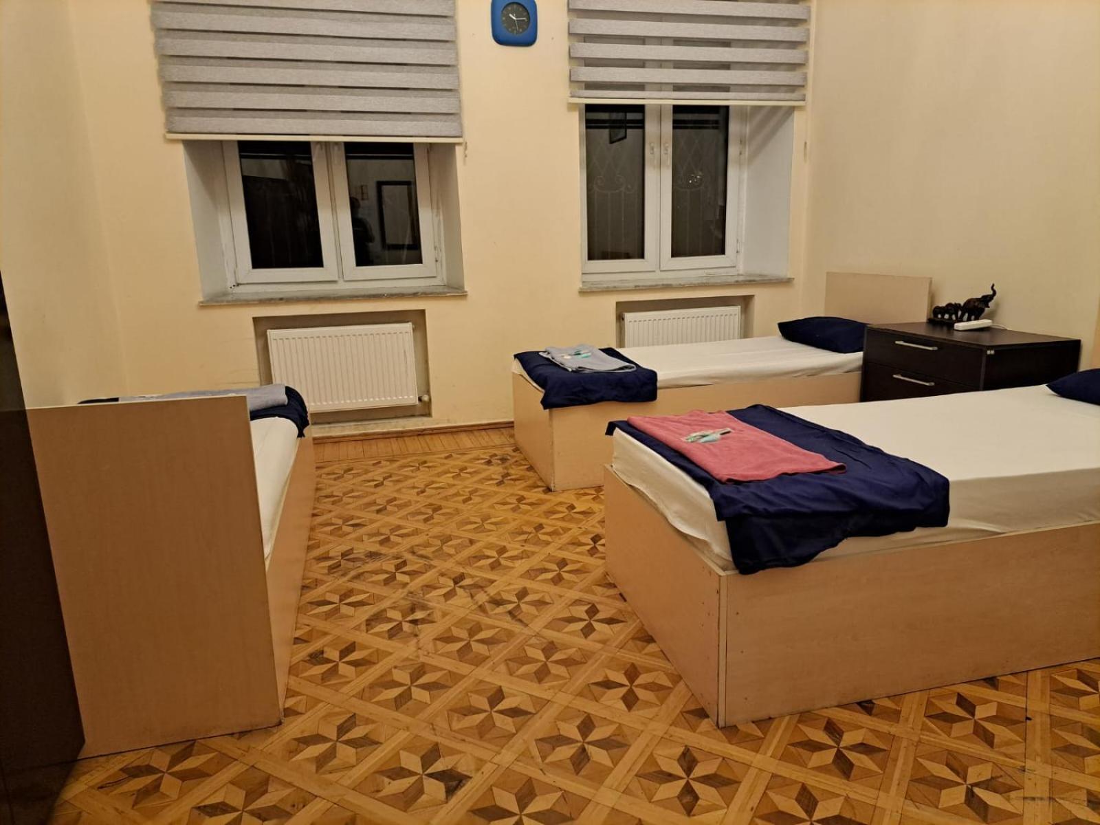 Centrum Hotel&Hostel Баку Стая снимка