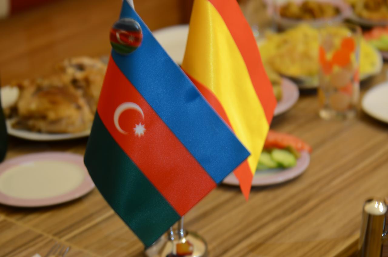Centrum Hotel&Hostel Баку Екстериор снимка